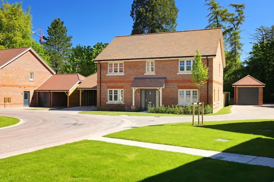 The Mulberry, Plot 2