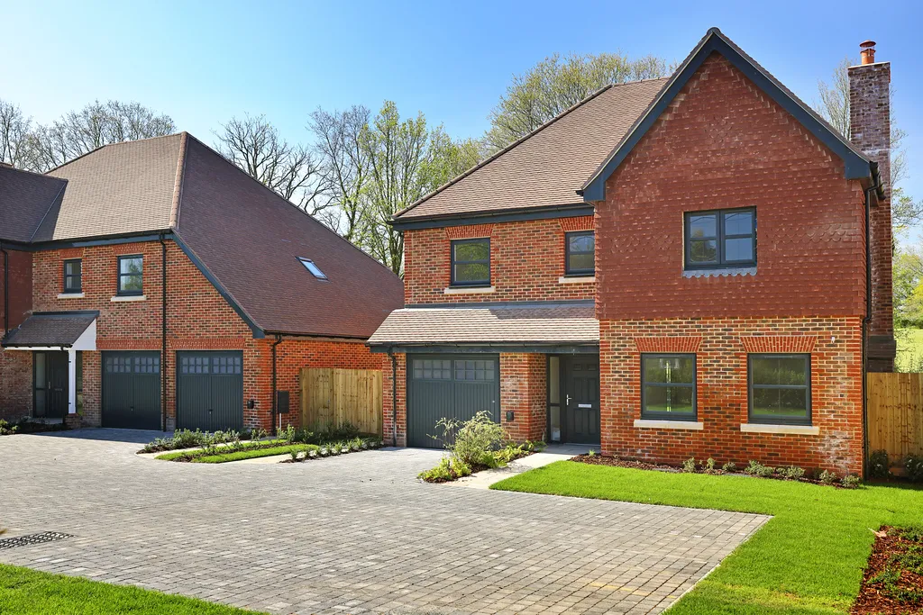Plot 8